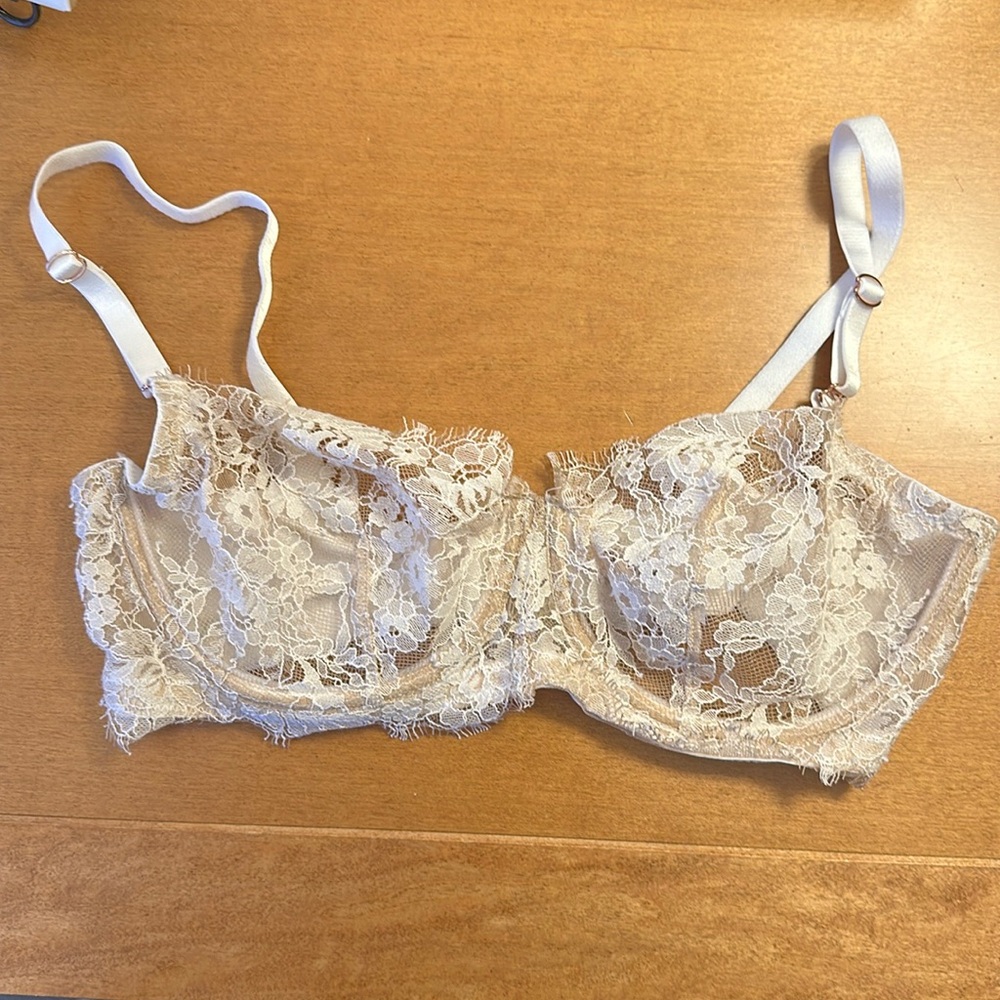 Skarlett Blue Women Entice Unlined Underwire Lace Balconette Bra White size 32DD